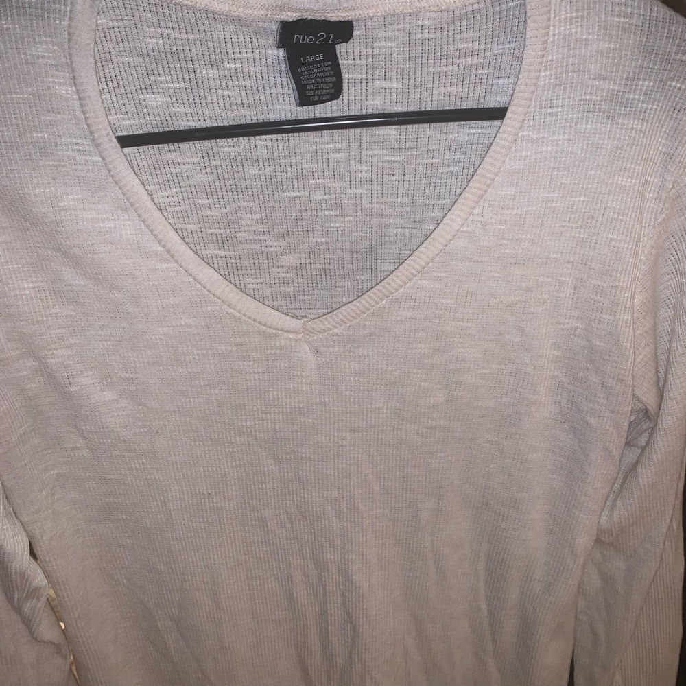 White long sleeve blouse